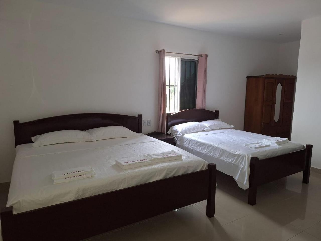 Day And Night Hotel Belmopan Luaran gambar